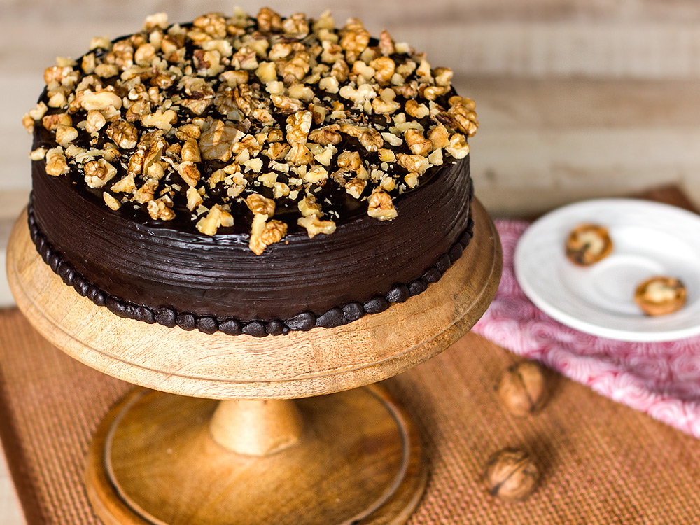 Soft chocolate walnut cake recipe