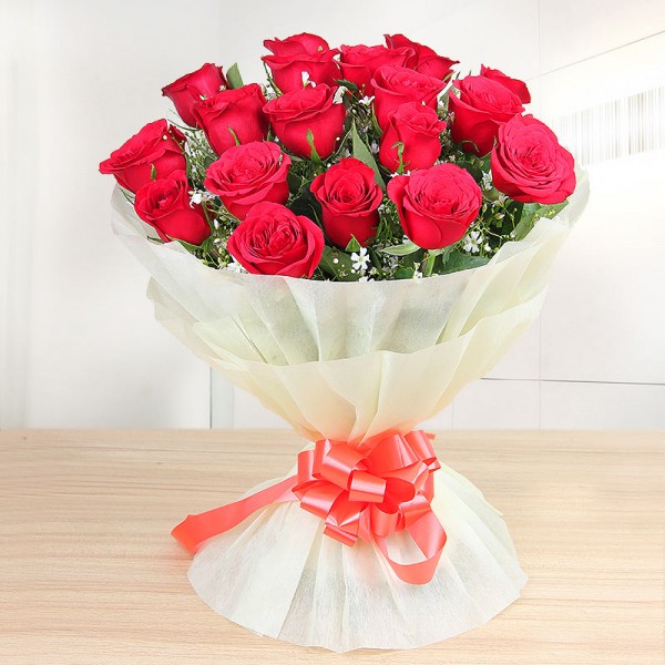 Celebrating Rose day in Style with your Valentine?