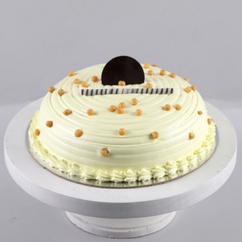 Eggless Delightful Butterscotch Cake