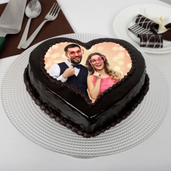 Eggless Heart Shaped Truffle Photo Cake