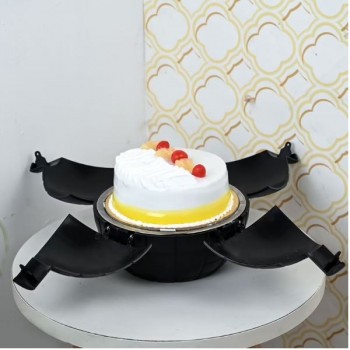 Pineapple Lover Bomb Cake