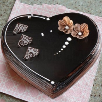 Half Kg Heart Shape Cake