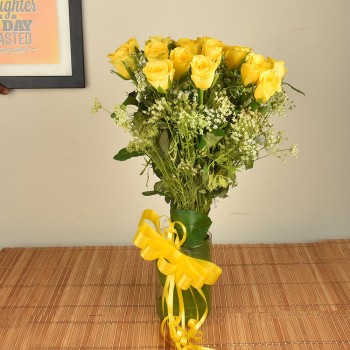 15 Yellow Roses in Vase