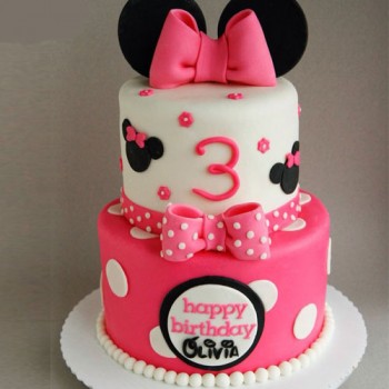 Disney Minnie Mouse Cake